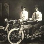 f42a43e9-kisah-sukses-harley-davidson-sang-motor-legendaris-02-finansialku
