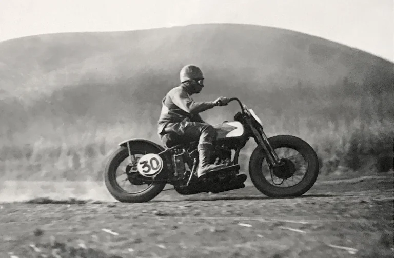 feature-1935.Sep22.RayEddy.ClassC.Ascot_.Wins100Miler-copy-2